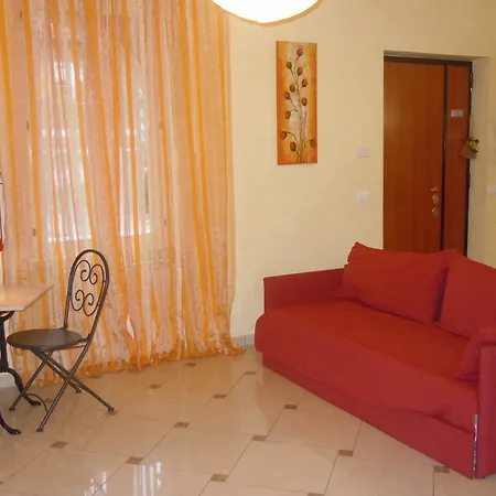 Nataly's House Oda ve Kahvaltı La Massimina-Casal Lumbroso