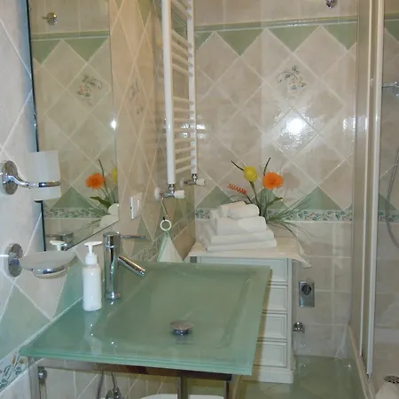 Nataly's House Oda ve Kahvaltı La Massimina-Casal Lumbroso